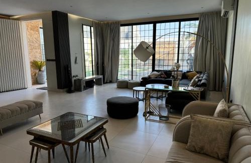 Buraydah Chalet De Esquí | تريت ان فيلا
