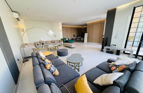 Buraydah Chalet De Esquí | تريت ان فيلا