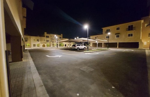 King Abdullah Economic City Apartamento | جي 12 الواحة الجديده شقه مستقله بفناء خارجي خاص