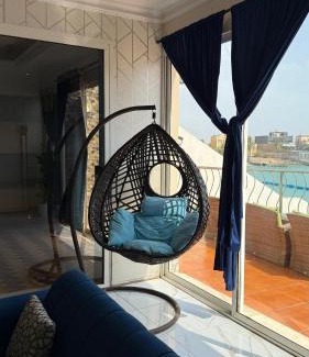Durrat Al-Arous Villa | درة العروس لونق بيش مسبح