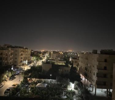 Jordan Apartamento | روف فخم مفروش بالكامل مع ساحه خارجيه