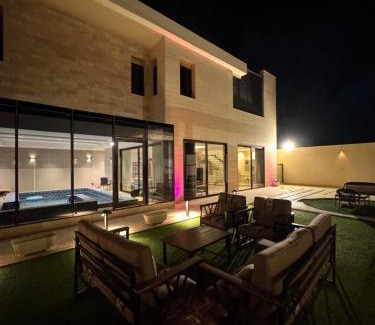 Buraydah Chalet De Esquí | شاليه الرتاج هوم الفندقي