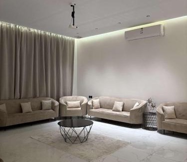 Al Wudayy Chalet De Esquí | شاليه اند هوم