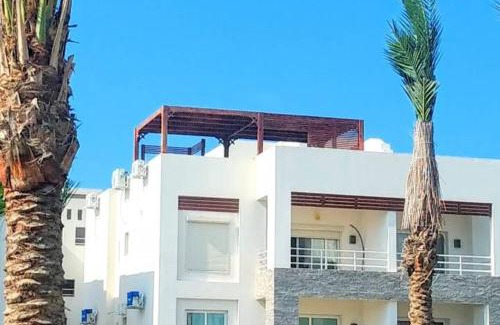 Sidi Abd El-Rahman Apartamento | شاليه بروف بامواج الساحل الشمالي 2 نوم و 2 حمام يري البحر و بحيرة الفندقية السعر شاملة شحن كروت الايجار و شحن الكهرباء والمياه و الهاوس كيبينج