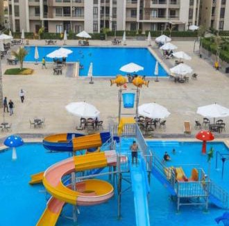Borg el Arab Apartamento | شاليه فندقي بقرية جراند هيلز الساحل الشمالي Grand Hills North Coast كود E45 للعائلات فقط