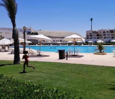 Al-Hammam Apartamento | شاليه قريه قرطاج الساحل الشمالي عائلات فقط Chalet Carthage Resort , North Coast ,family only