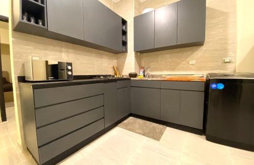 Ad-Dab'ah Apartamento | شقة أرضي بحديقة وبسين لاسيرينا الساحل