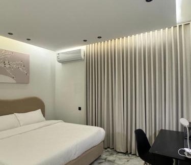 Al Izdihar Apartamento | شقة الراحه غرفة وصالة في وسط الرياض بموقع هادئ ومميز