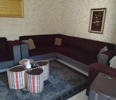 Amman Apartamento | شقة الياسمين عمّان الأرضيّة للعائلات