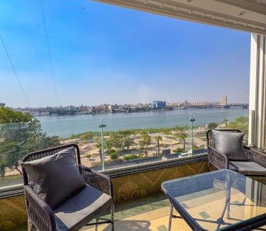 Cairo Apartamento | شقة على النيل امام ممشى اهل مصر