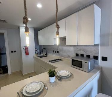 Ash Shati Apartamento | شقة فاخرة بإطلالة بحرية في داماك
