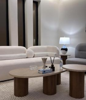 Al Khobar Apartamento | شقة فاخرة بثلاث غرف نوم وصالة