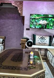 Mediouna Apartamento | شقة قرب المطارApartement 5min a l'aéroport , only family