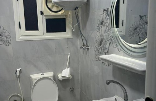 Al Duqqi Apartamento | شقة مفروشة الترا سوبر لوكس فيصل الرئيسي