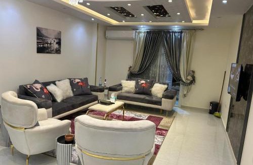 Al Duqqi Apartamento | شقة مفروشة الترا سوبر لوكس فيصل الرئيسي