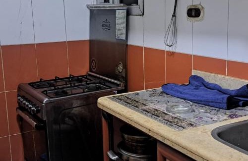 Tukh Apartamento | شقة مفروشة 5 سراير في كامب شيزار