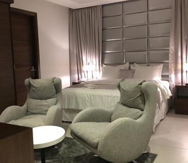 King Abdul Aziz Road Apartamento | شقق الأجنحة المخملية للشقق المخدومة اقتصادي - النهضه