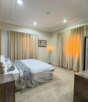 Khamis Mushait Hotel | شقق واحة الجنوب