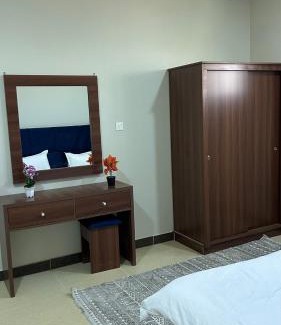 Buraydah Apartamento | شقه بغرفه وصاله ومطبخ باثاث انيق