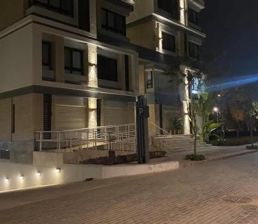 Sheikh Zayed City Apartamento | شقه فندقيه بيفرلي هيلز كومبوند one16