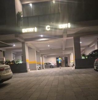 Dhahran Apartamento | شقه فندقيه غرفتين نوم فخامه جديد