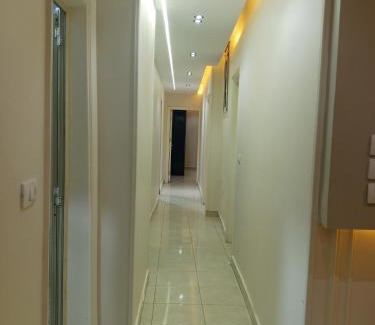 Ain Schams Apartamento | شقه مفروشه للايجار في النزهه