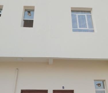 Al Batinah North Governorate Apartamento | غرفة بمطبخ وحمام خاص
