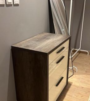 Dammam Apartamento | غرفة وصالة الجوري 3 ابواب ذكية