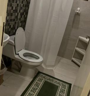 Dammam Apartamento | غرفة وصالة الجوري 3 ابواب ذكية