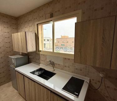 Buraydah Apartamento | غرفة وصالة بدخول ذكي