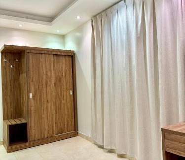 Buraydah Apartamento | غرفة وصاله بشاشه سمارت بدخول ذكي