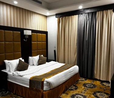 Hera Street Apartamento | فندق البيوتات