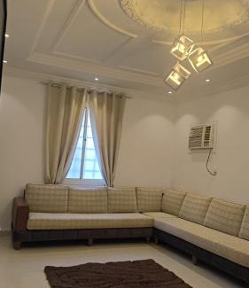 Al Kura Apartamento | قصر الهدوء