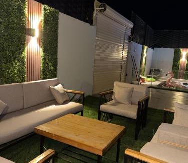 Al Hawiyah Chalet De Esquí | كوخ النرجس