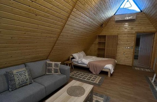 AlUla Casa | كوخ ساره الريفي