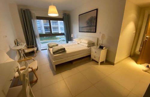 Al-'Amriyah Apartamento | مراسي