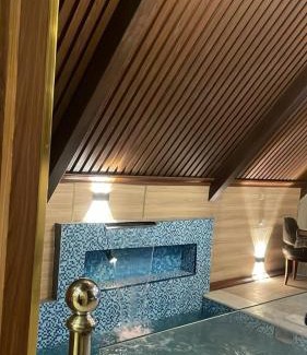 Al-Hofuf Chalet De Esquí | منتجع وأكواخ الأرازي