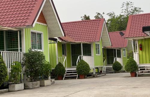 Phanat Nikhom Casa | กรีนเกสท์เฮ้าส์ พนัสนิคม
