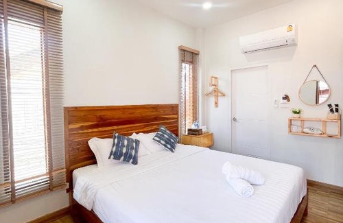 Chiang Khan Hotel | จันทร์มีสุข เชียงคาน
