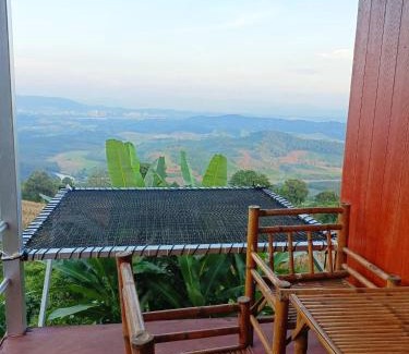 Chiang Saen Otro | ดอยสะโง้วิวโฮมสเตย์บ้านริมผา