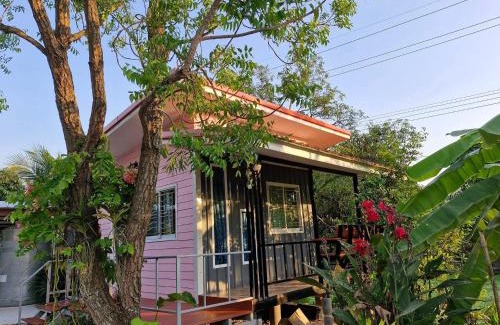 Damnoen Saduak Casa | ดำเนินโฮมสเตย์ Damnoen Homestay