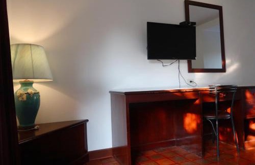 Ratchaburi Apartamento | ทริปเปิ้ล รีสอร์ท