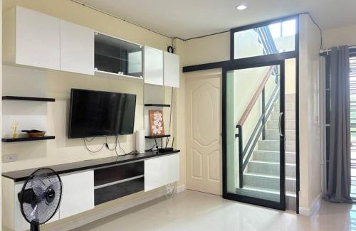 Mae Jo Apartamento | ทาวน์โฮมม่วนใจ๋แม่โจ้