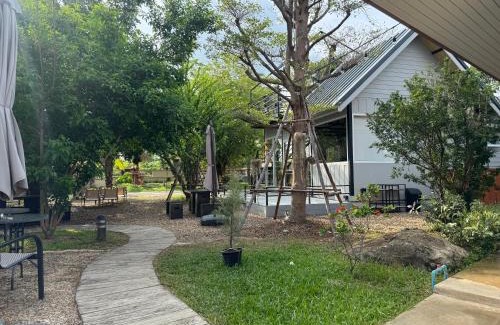 San Pa Thong Casa | บ้านกันเอง Baan Kun Aeng Homestay