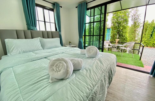 Chanthaburi Casa | บ้านต้ารีสอร์ท & คาเฟ่ (Baantaresort & Cafe)