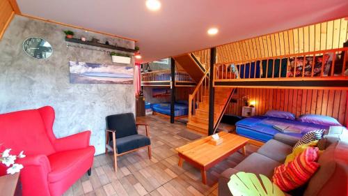 Sena Casa | บ้านนกฮูก อิงสายชล