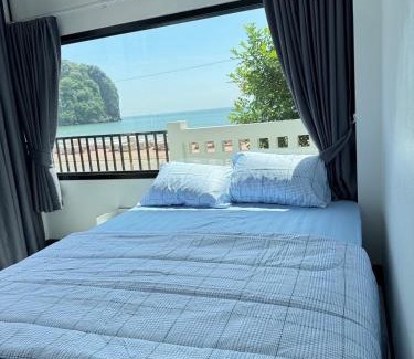 Pathio Apartamento | บ้านริมหาดพูลวิลล่าบางเบิด
