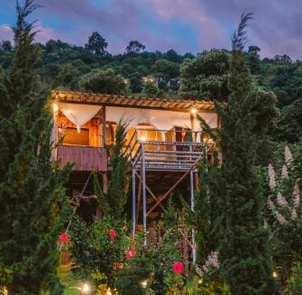 Mae Rim Cabina | บ้านลิ้นจี่โฮมสเตย์ Baan Lychee homestay