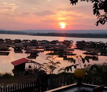 Wang Sam Mo Casa | บ้านสวนริมน้ำวังใหญ่ ห้อง a2 วังสามหมอ อุดรธานี