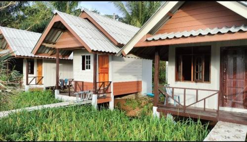 Takua Pa Casa | ปารมีฟาร์มสเตย์